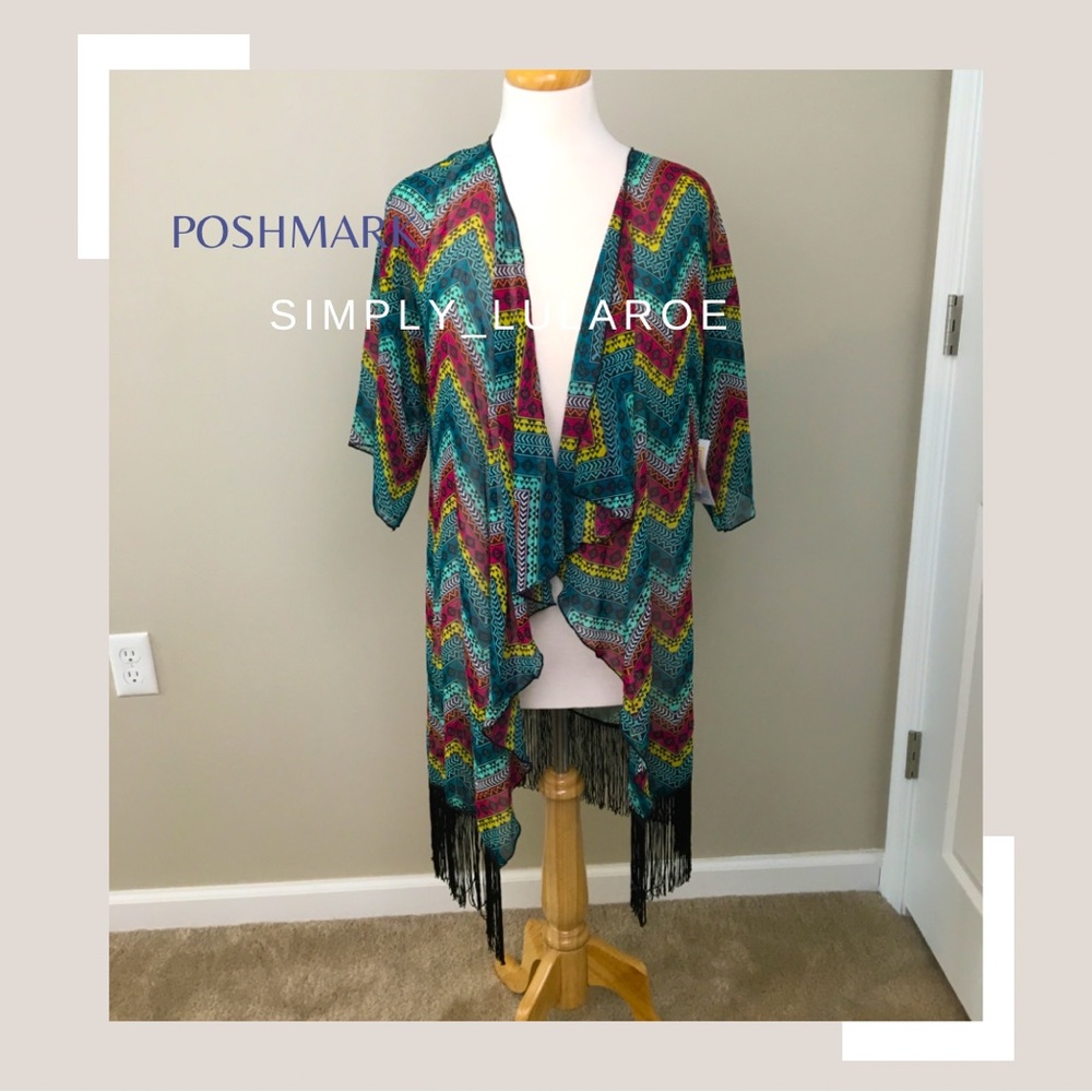S LuLaRoe Monroe kimono with tassel fringe